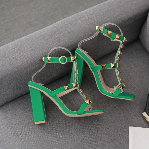 Women Sexy Thick Heel Square Toe Rivets Buckle Strap Open Toe Sandals