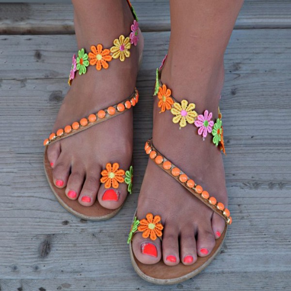 Women Bohemia Style Flower Design Summer Flat Sandals